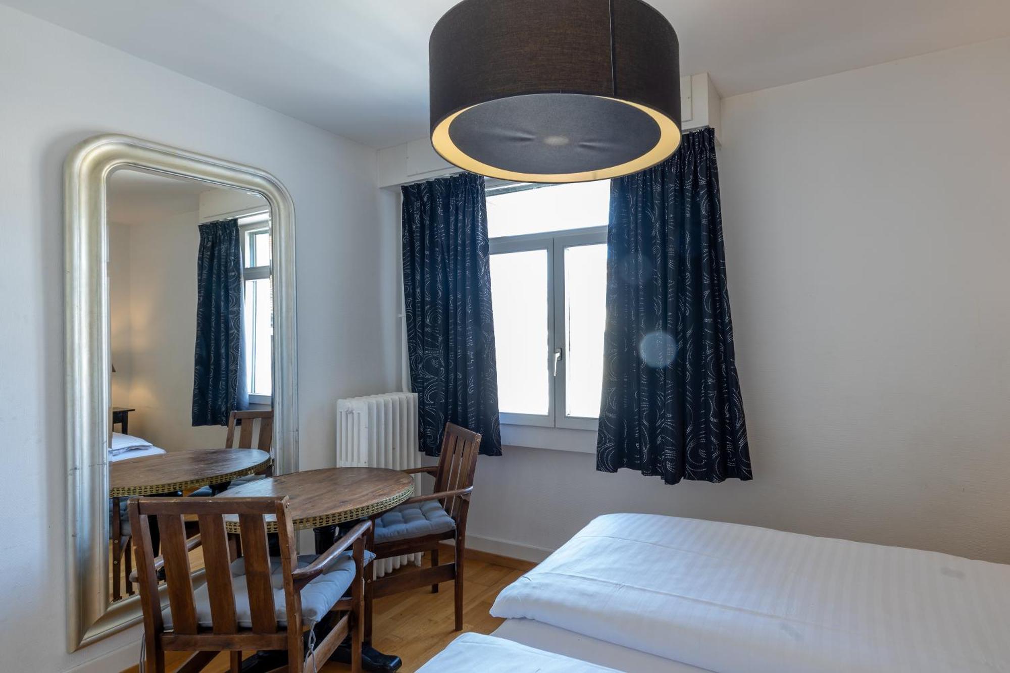 Vevey Hotel & Guesthouse Exterior photo